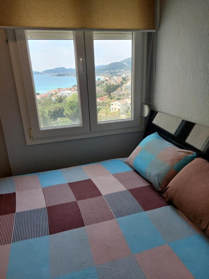 Bright View Apartment PalaiónTsiflíkion Екстериор снимка