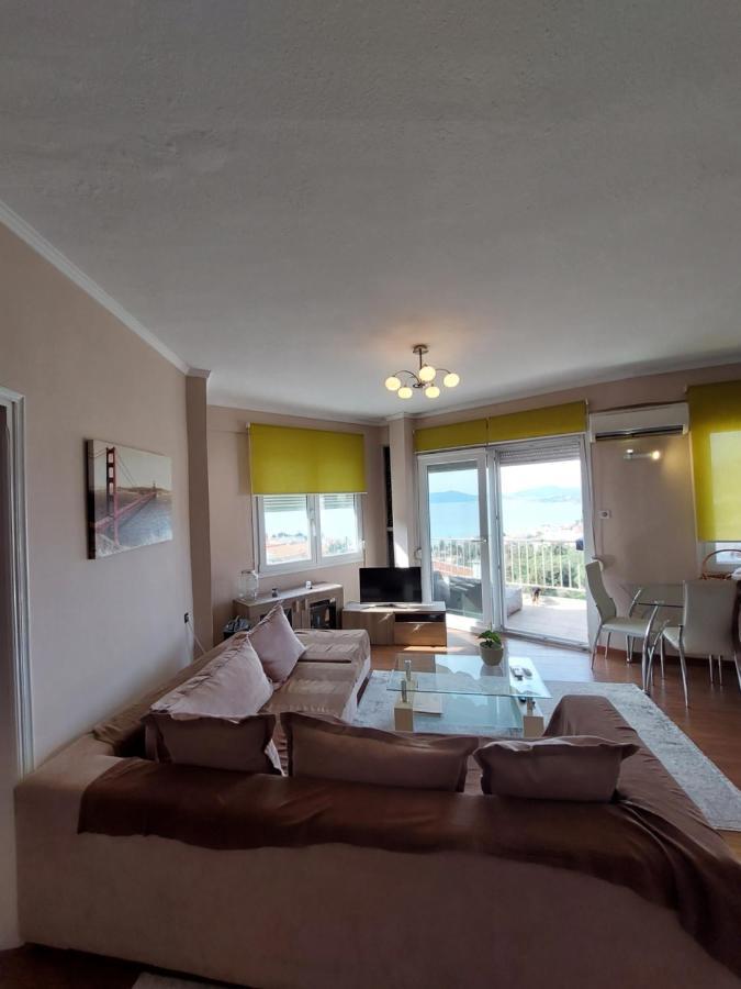 Bright View Apartment PalaiónTsiflíkion Екстериор снимка